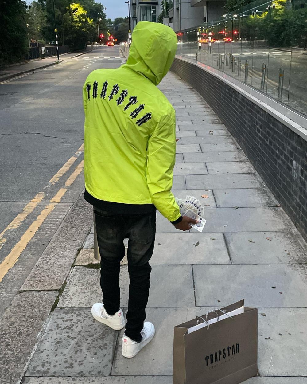 TS Irongate T Windbreaker - Lime