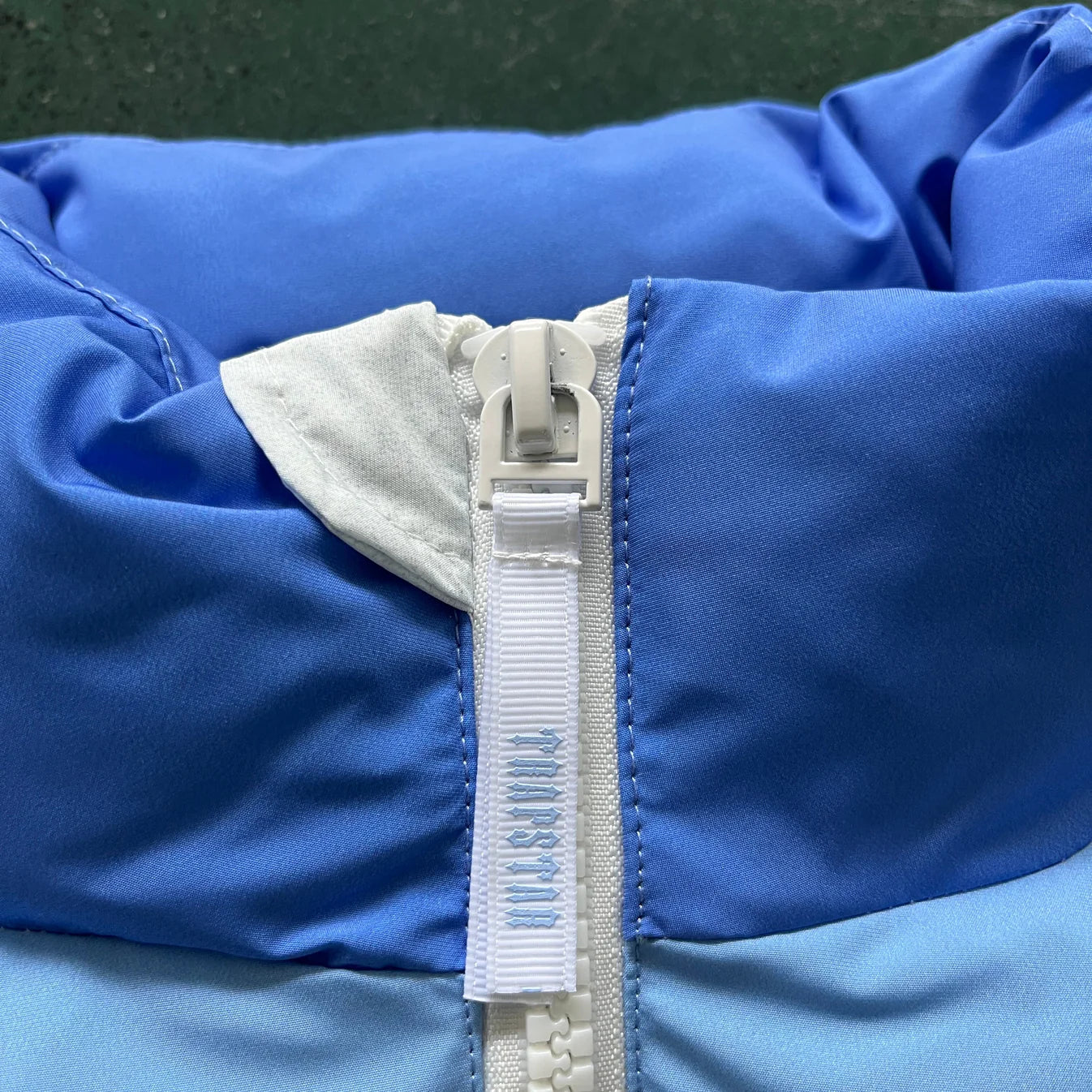TS Irongate Badge Gilet - Ice Blue