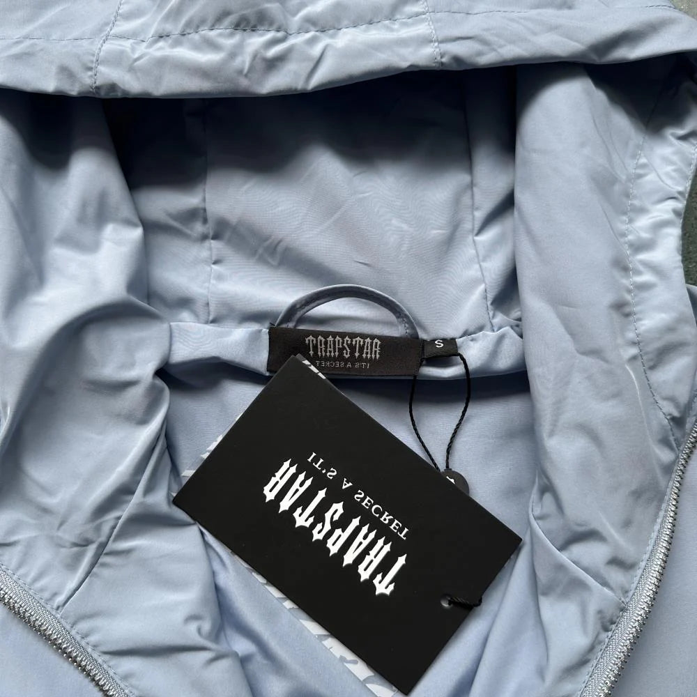 TS Irongate Windbreaker - Light Blue