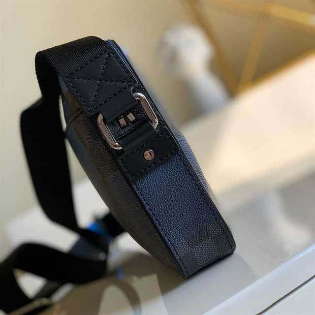 LV Alpha Damier Graphite Messenger Bag - Black/Blue
