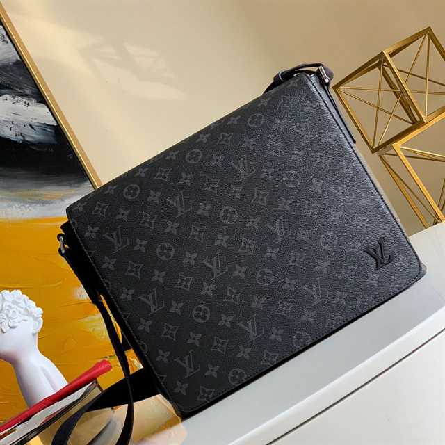 LV District MM Monogram Eclipse Messenger Bag - Black