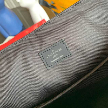 LV District MM Monogram Eclipse Messenger Bag - Black