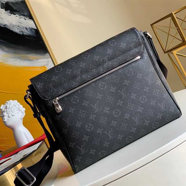 LV District MM Monogram Eclipse Messenger Bag - Black