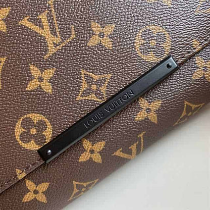 LV District PM Monogram Messenger Bag - Brown