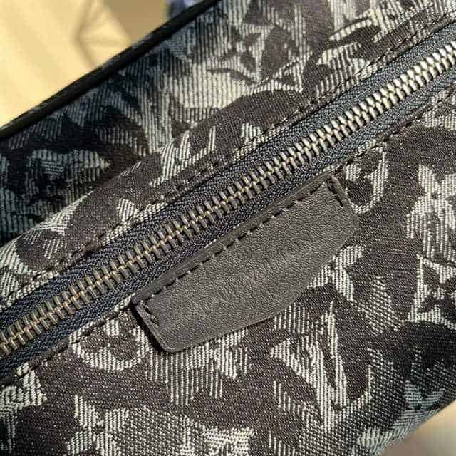 LV Outdoor Bumbag Monogram Canvas - Black/White