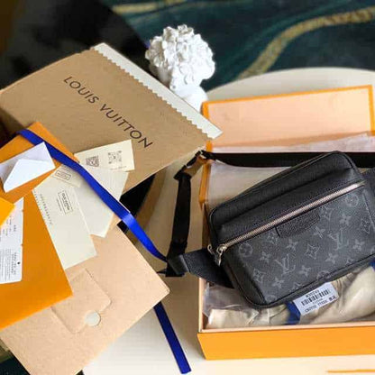 LV Outdoor Bumbag Taigarama - Black