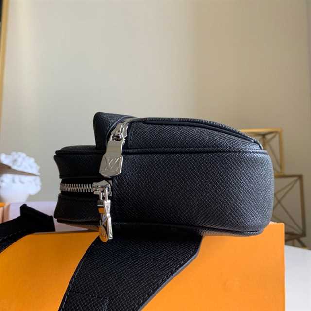 LV Outdoor Bumbag Taigarama - Black