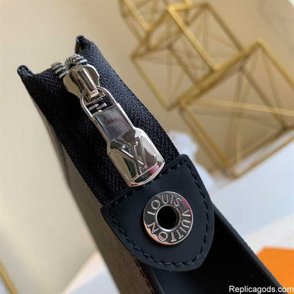 LV Voyage MM Monogram Pochette - Black
