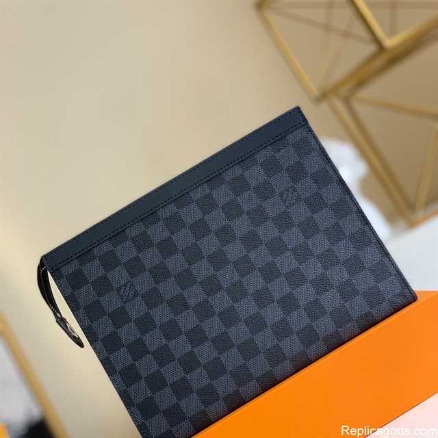 LV Voyage MM Monogram Pochette - Black