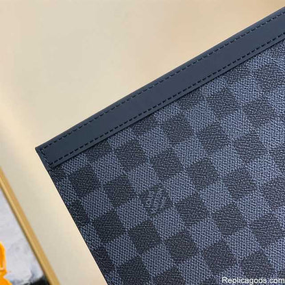 LV Voyage MM Monogram Pochette - Black