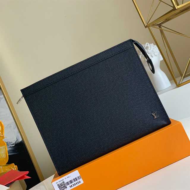 LV Voyage Taiga Leather Pochette - Black