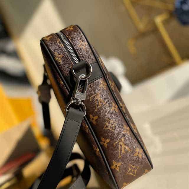 LV Porte-Document Voyage Monogram Macassar Bag - Brown