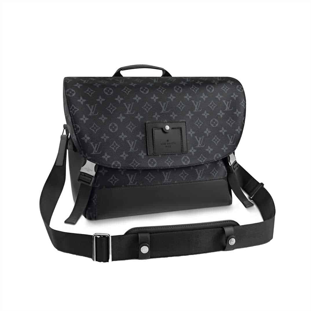 LV Messenger MM Voyager Bag - Black