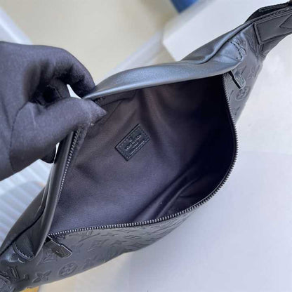 LV Discovery Monogram Bumbag - Black