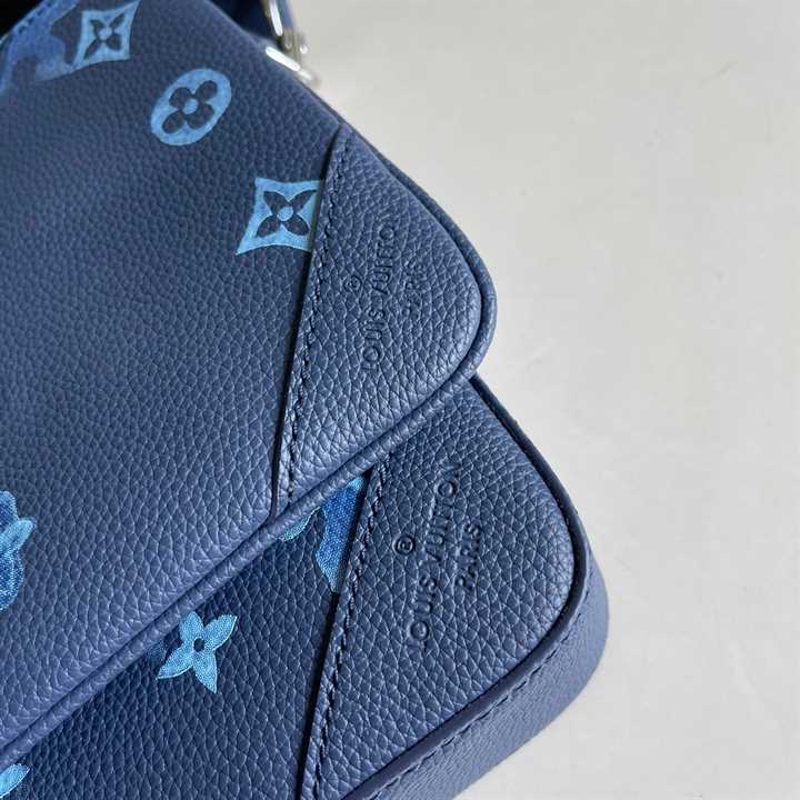 LV Trio Messenger Ink Leather Side Bag - Blue