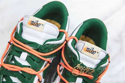 Nike SB Dunk Low - Pine Green