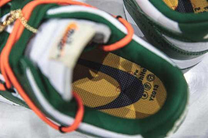 Nike SB Dunk Low - Pine Green