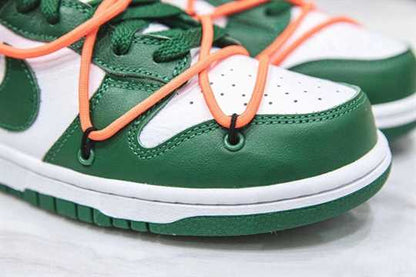Nike SB Dunk Low - Pine Green