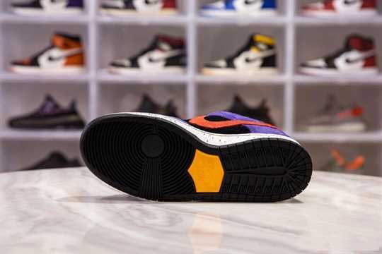 Nike SB Dunk Low - ACG Terra