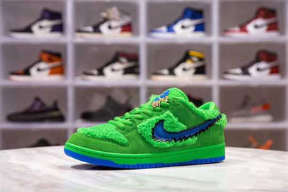 Nike SB Dunk Low - Grateful Dead Bears