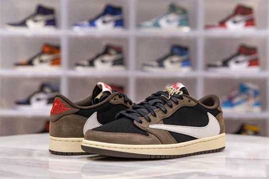 Jordan 1 Low - Travis Scott 'Mocha'