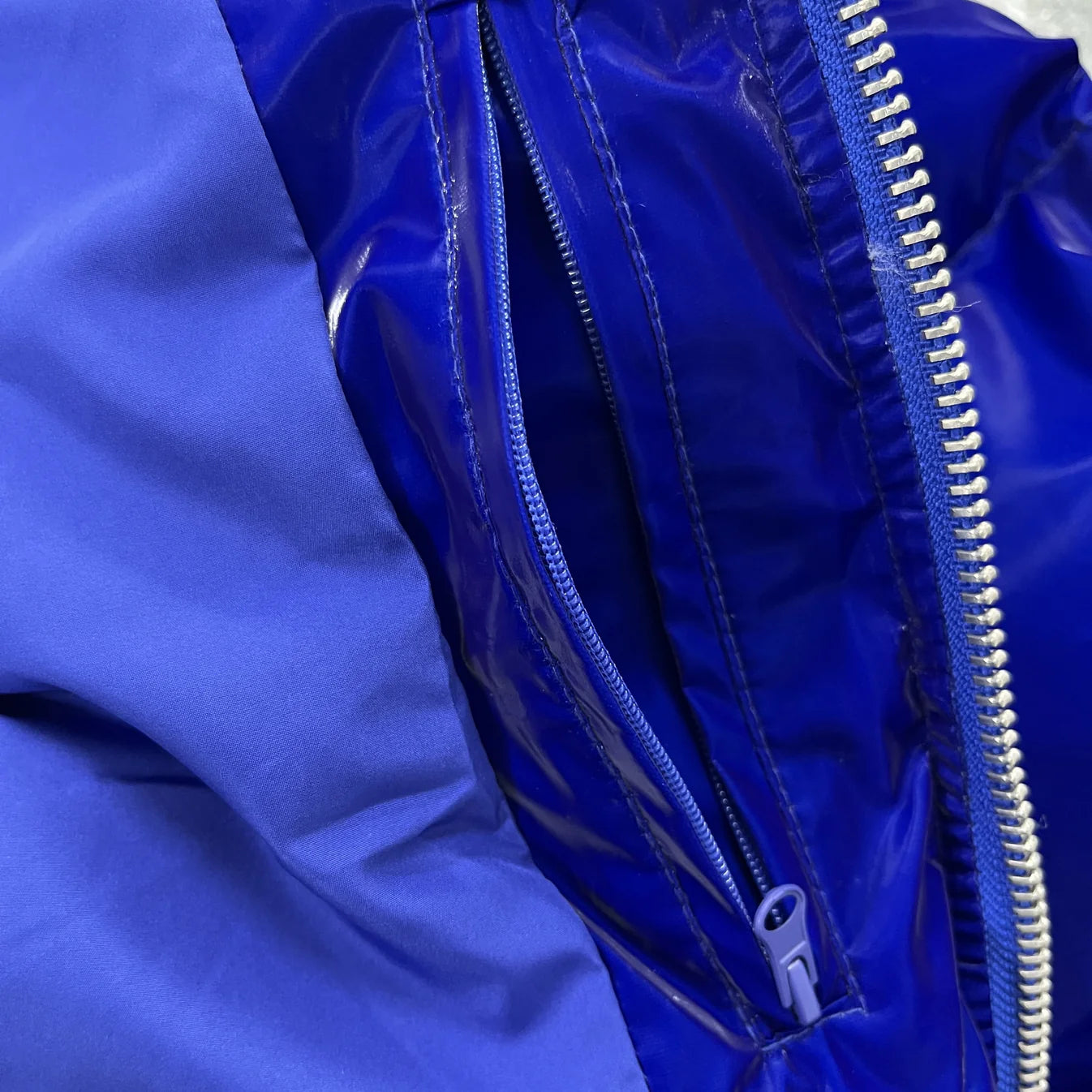 TS Irongate T Shiny Puffer Jacket - Blue