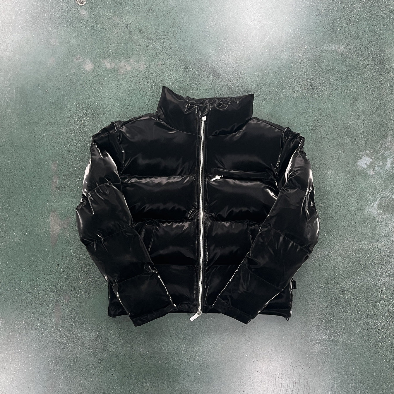 TS Irongate T Shiny Puffer Jacket - Black