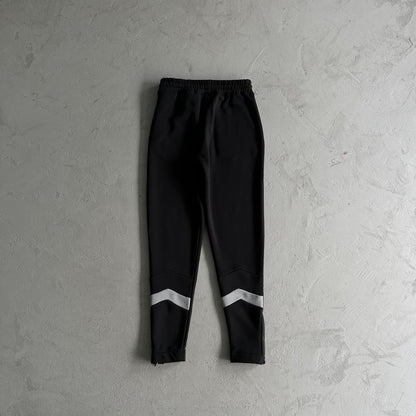 TS V Stripe Tracksuit - Black/Grey