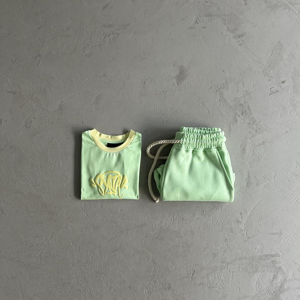Women's Syn T-Shirt & Shorts Set - Mint Green