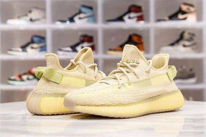 Yeezy Boost 350 V2 - Flax